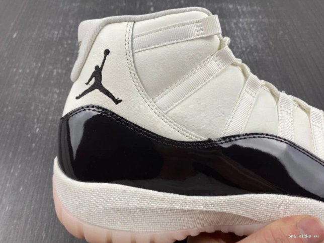 Rep AR0715-101 Neapolitan 11 Jordan Air 0719